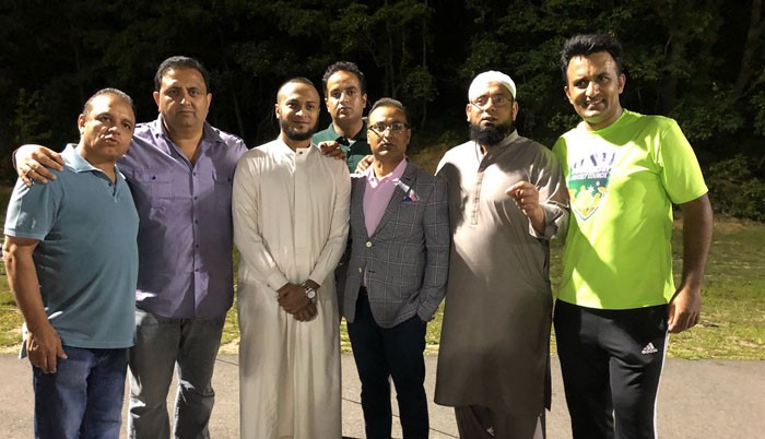 Saqlain Mushtaq and Shakaib ul Hassan with NJ Cricket Council New Jersey
